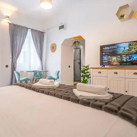 Apartment Sun X Mountains - Black Church