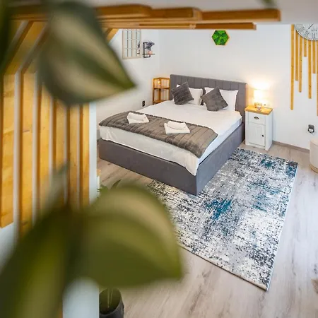 Sun X Mountains - Black Church Брашов