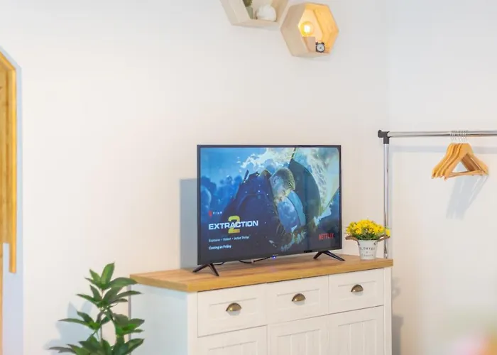 Sun X Mountains - Black Church Apartment *