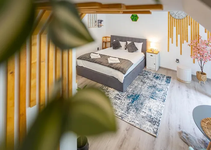 Sun X Mountains - Black Church Брашов